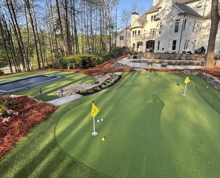 Backyard putting green